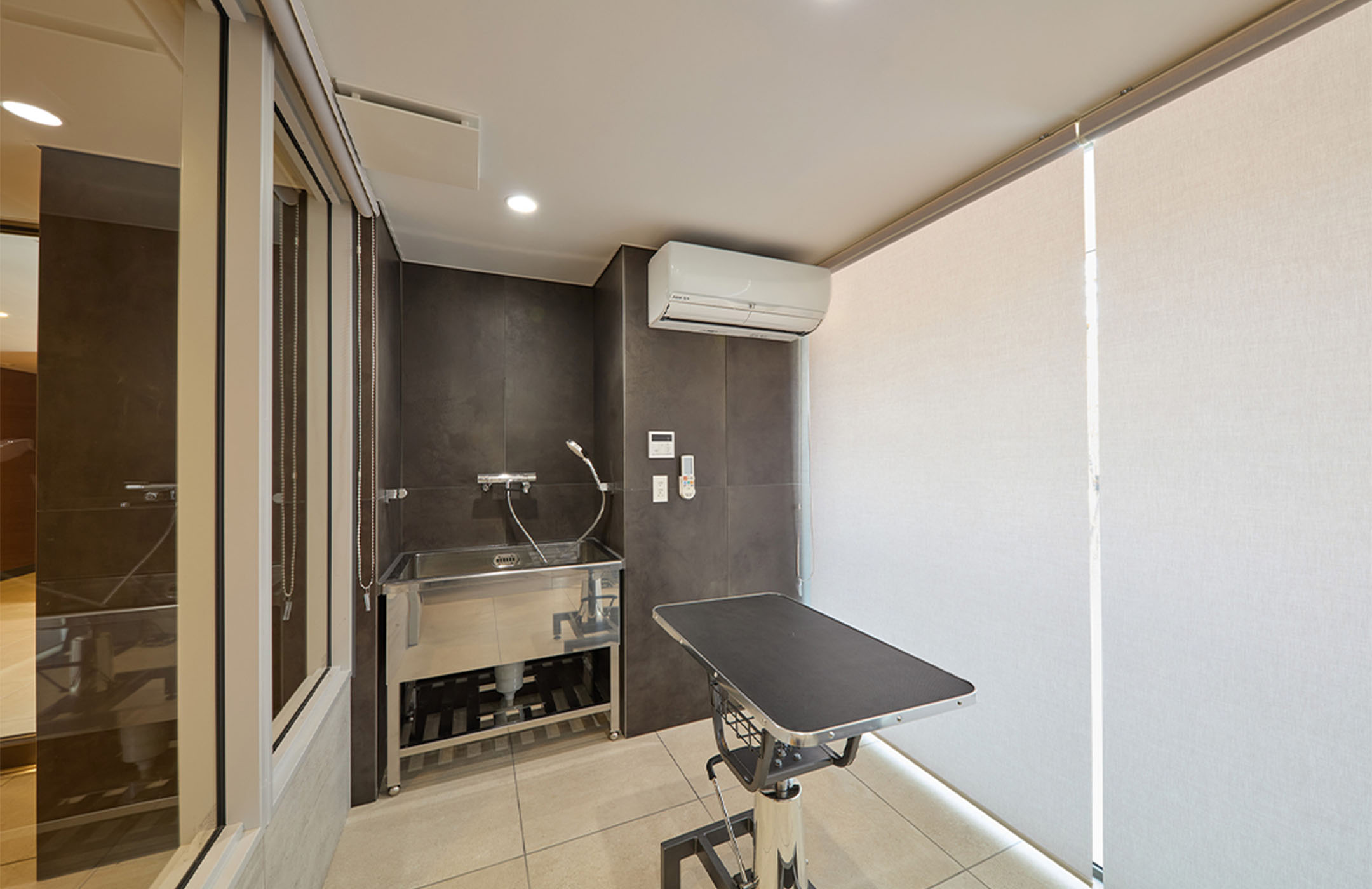 トリミングルーム