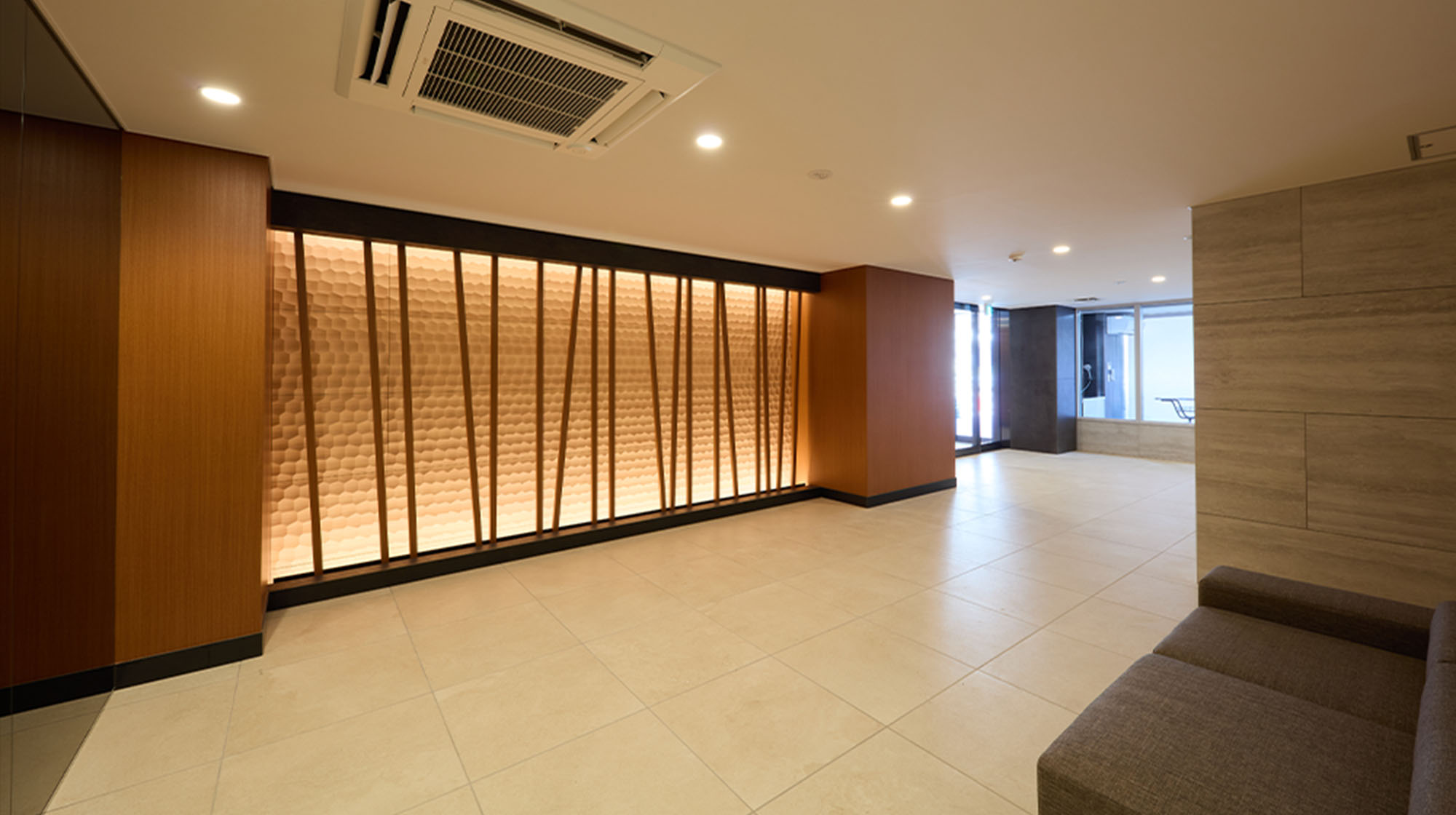 エントランスホール