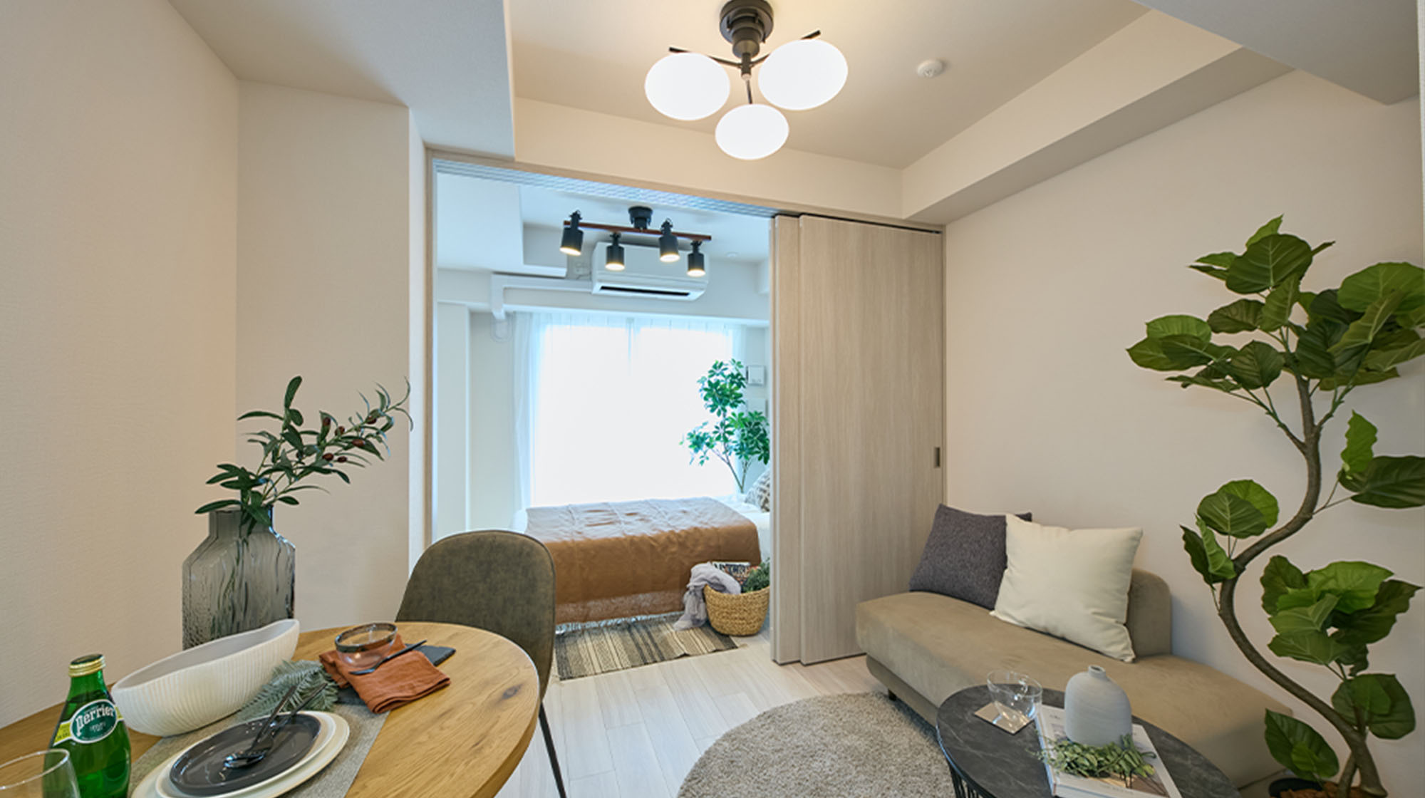 リビングダイニングルーム（304）