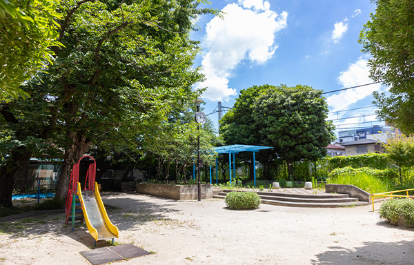 山王三丁目児童公園
