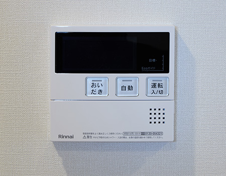 セミオートバス