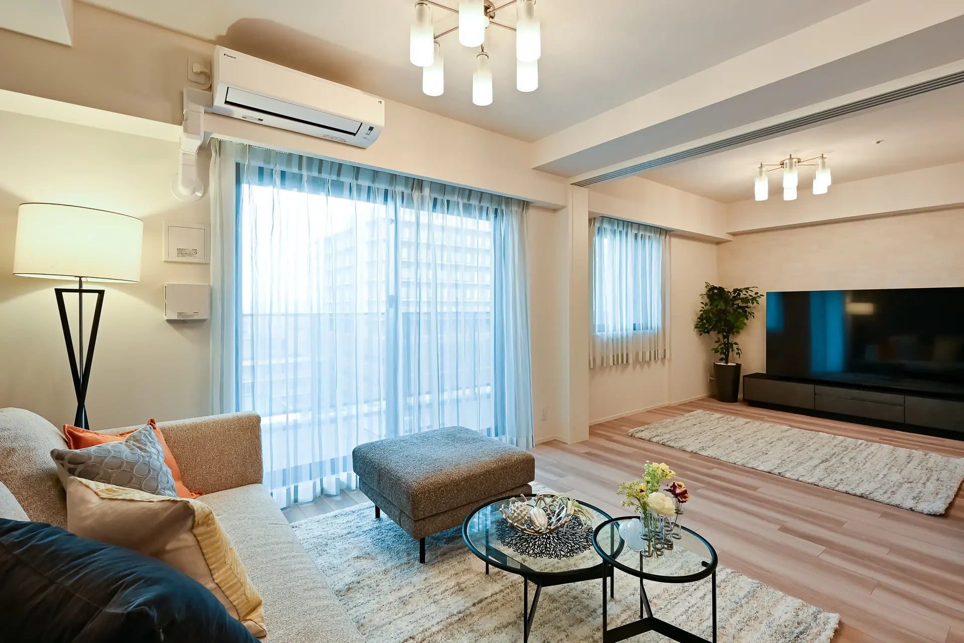 LIVING DINING